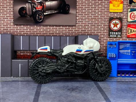 Loose Hot Wheels Bmw R Ninet Racer Motorcycle White Blue And Red Etsy
