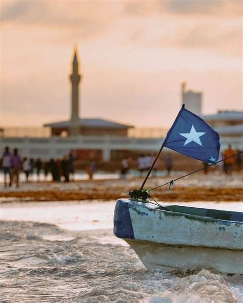 Mogadishu beaches have it's own beauty 🖤 : r/oceans