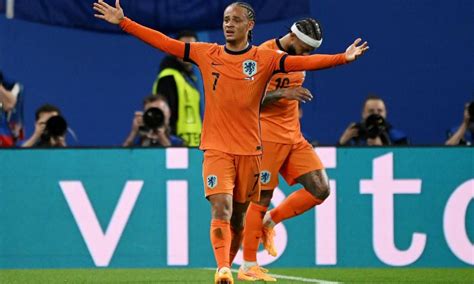 Netherlands Denied Simons Winner By Var As France Rest