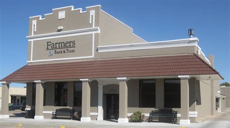farmers bank and trust atwood kansas net worth