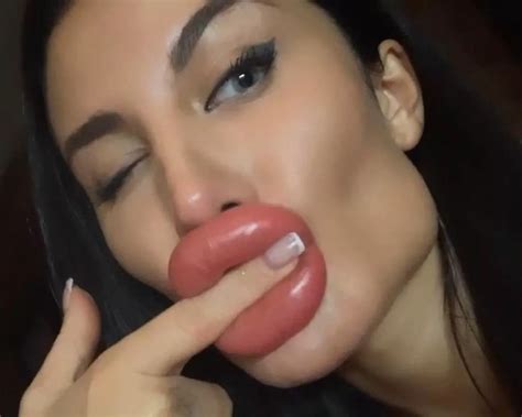 Wrapped Around Your Finger Nudes Boltedonlips Nude Pics Org