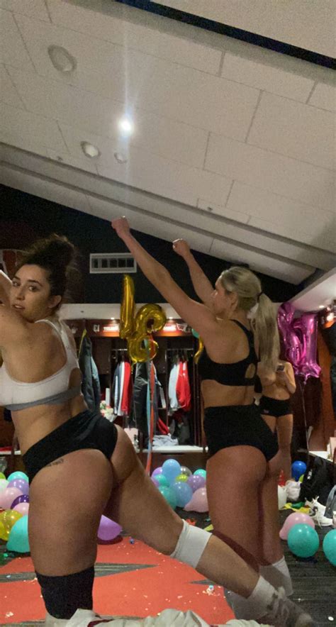 Wisconsin Volleyball Nude Laura Schumacher Leaked New Onlyfans