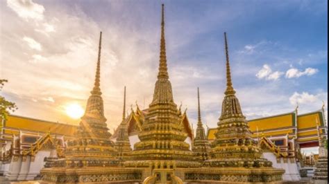 Foto Wat Pho Bangkok Kuil Indah Nan Megah Incaran Para Pelancong