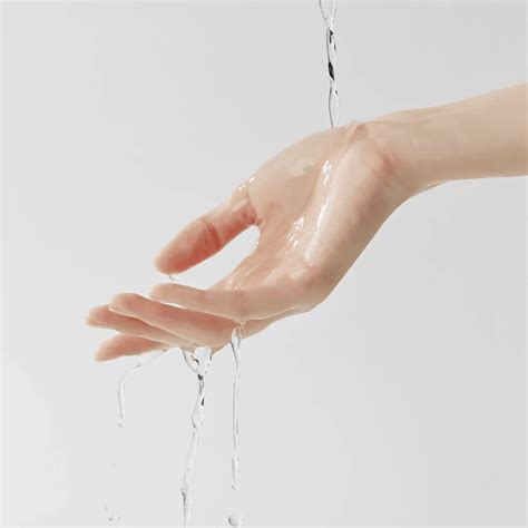 Real Aqua Balancing Toner - 160ml