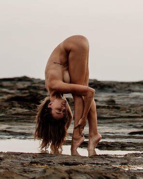 Jessica Olie Porn Pic