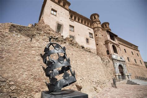 Fotos del castillo de Aragón en el que nació el Papa Luna Imágenes