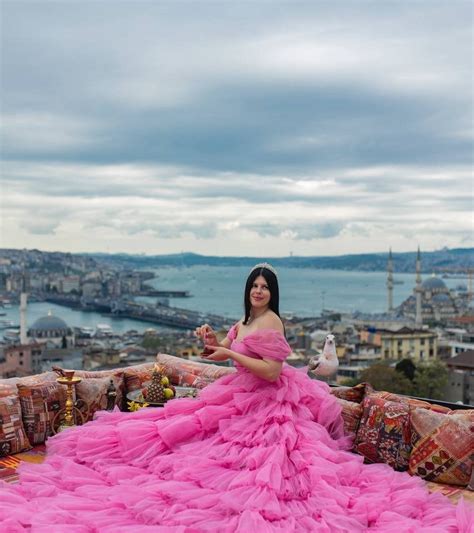 Official Slutroulette Live Sex Cams And Live Porn Chat