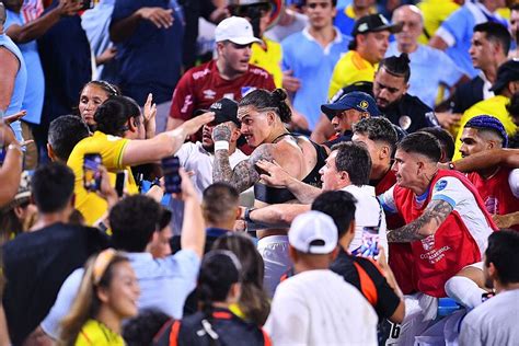 Qué Sanciones Recibieron Los Futbolistas Uruguayos Que Se Pelearon Con