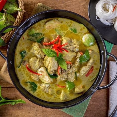 Thai Chicken Green Curry Ricecauli Rice Hungryheads Gourmet Food