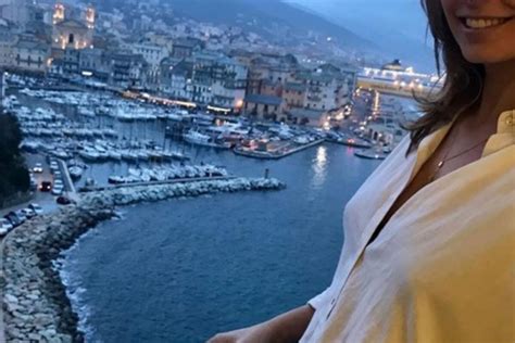 Instagram Alexandra Rosenfeld sublime en bikini Amir méconnaissable Télé Loisirs