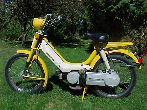 1978 Honda Hobbit Yellow Moped Photos — Moped Army