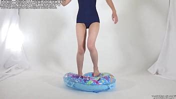 Balloon Crush Looner XVIDEOS