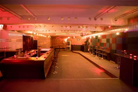 bar munich arrivalguidescom