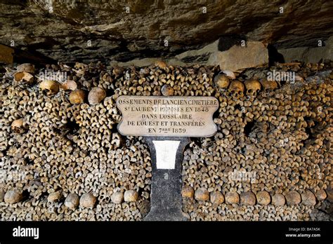catacombes de paris high resolution stock photography  images alamy