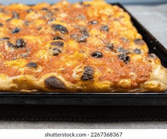 Mozzarella Cheese Tomato Sauce Italian Pizza Stock Photo 2267368367 ...