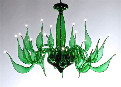 Зеленая люстра