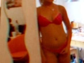 A HOLE IN MY HEART NUDE SCENES AZNude