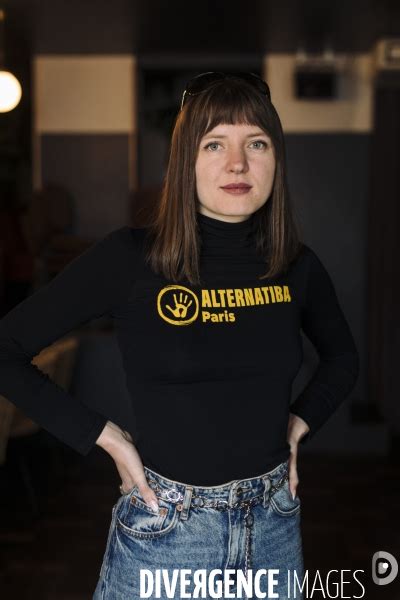 Portrait De Mathilde Caillard Alias Mc Danse Pour Le Climat