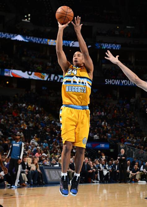 DENVER, CO - NOVEMBER 15: Andre Miller #24 of the Denver Nuggets shoots ...