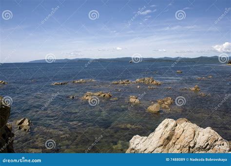 Sea with Stone End Blue Sky Stock Image - Image of horizon, high: 7488089