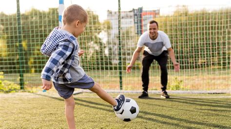 100 Kata Kata Ayah Untuk Anaknya Yang Menyentuh Hati Dan Penuh Nasihat Hot Liputan6