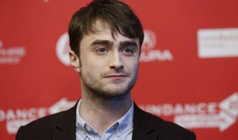 Filming Gay Intimate Scenes New Experience For Radcliffe Nowrunning