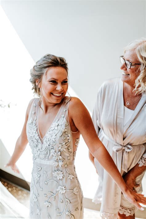 wedding dresses grand rapids mi 11