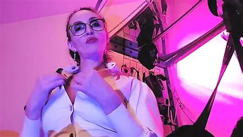 Domina Lederfetisch Domina Herrin Eva Latex Strapon Solo Bdsm Milf Gro E Schwanz Stiefel