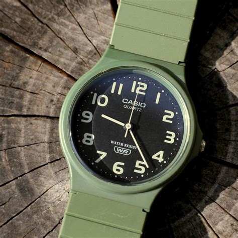 Casio MQ24 green