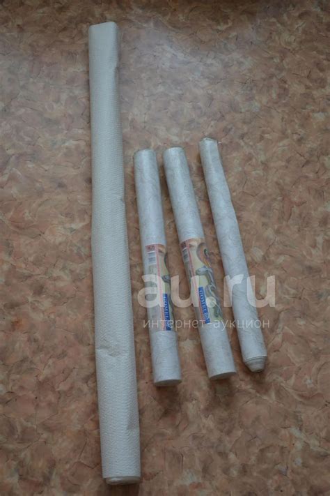 Обои (2,5 рулона+под покраску) — купить в Красноярске. Состояние: Новое ...