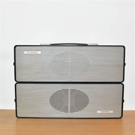 Portable Record Player Philips 603 - Retrosexual Vintage Shop