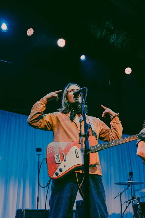 Lostboycrow Supporting Echosmith Lucid Magazine