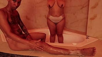 Nada más sexy que un hombre que sabe cuándo ser vulgar y cuándo ser un caballero XVIDEOS