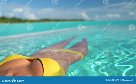 Seamless Loop Video Bikini Body Woman Relaxing Swimming In Luxury Pool Stock Video Video Of