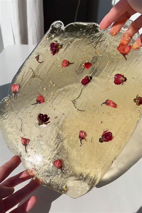 Edible Sugar Glass (decorated with flowers)