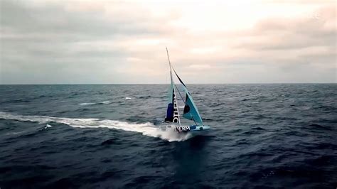 Le Caf De La Marine Guyader Bermudes Race Sam Davies Yoann