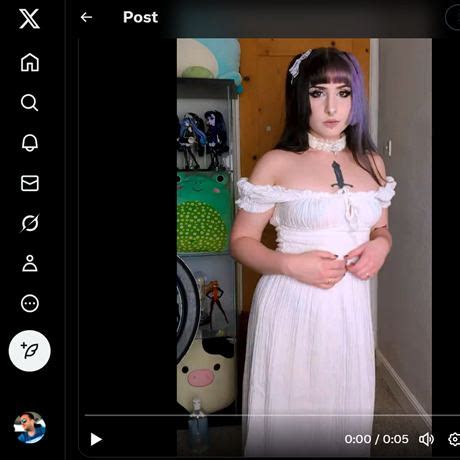 Aestra Azure Onlyfans Porn Nude Content Review Best Fansly Girls List Like Fansly