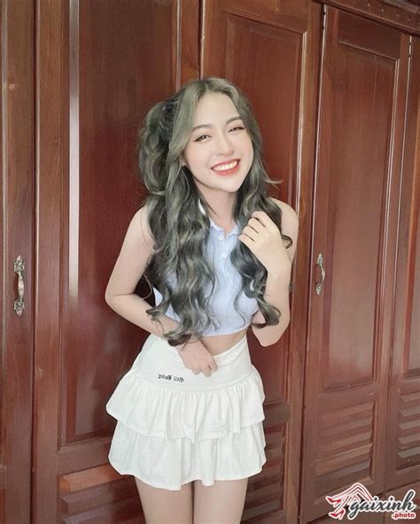 Hot Girl Th Th Nh Tr Ng R N C N M L Ch N D I Kh Ng M