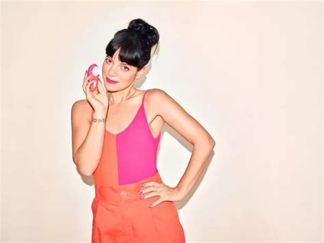 Lily Allen S New Sex Toy Is Getting Five Star Reviews And Here S Why Daily Record