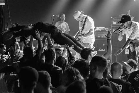 Hardcore Archives Bilders