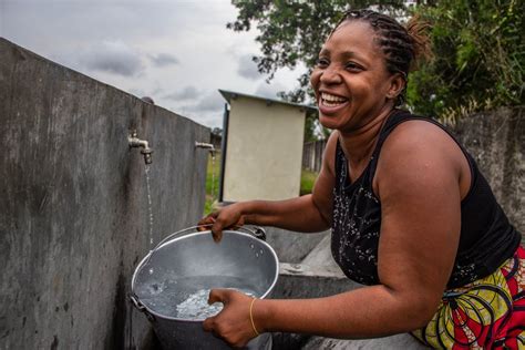 UNICEF En RDC On Twitter All Smiles For Clean Water With Support