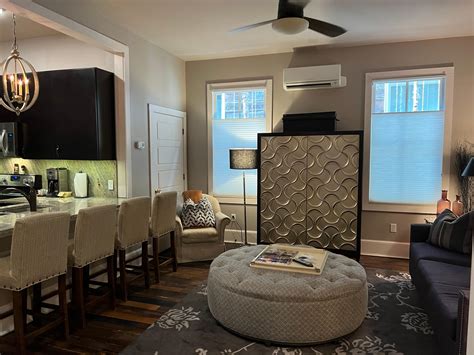 Book The Windsor Boutique Hotel in Asheville | Hotels.com