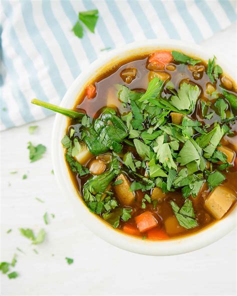 1-Pot Lentil, Potato and Spinach Soup