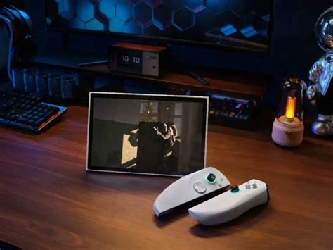 Tencent Unveils Experimental Inch Gaming Console With Naked Eye D Technology Pinoygamer