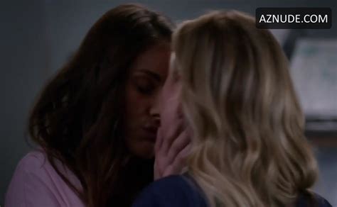 JESSICA CAPSHAW Nude AZNude