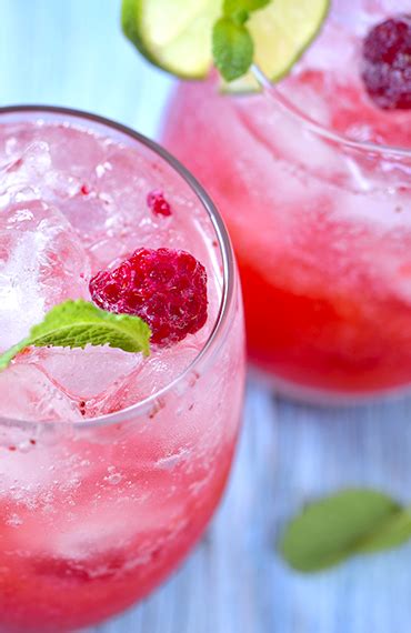 Des Cocktails Aux Fruits Rouges Pour La Saint Valentin