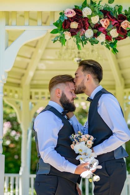 Casal Gay Casamento Homossexualidade Casamento Do Mesmo Sexo E Conceito De Amor Dos Homens Gays