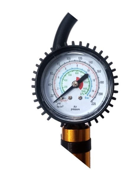 Манометр для контроля давления и подкачки шин с насадкой-удлинителем ...