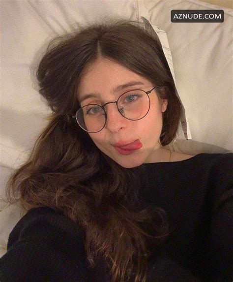 RORO BUENO Nude AZNude