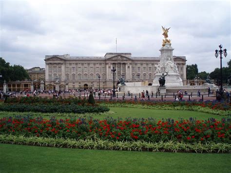 Buckingham Palace Gardens Pictures - Beautiful Insanity